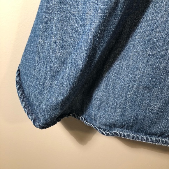 Hidden Jeans Sleeveless Blouse: Blue Tops - Size Small - Picture 7 of 9